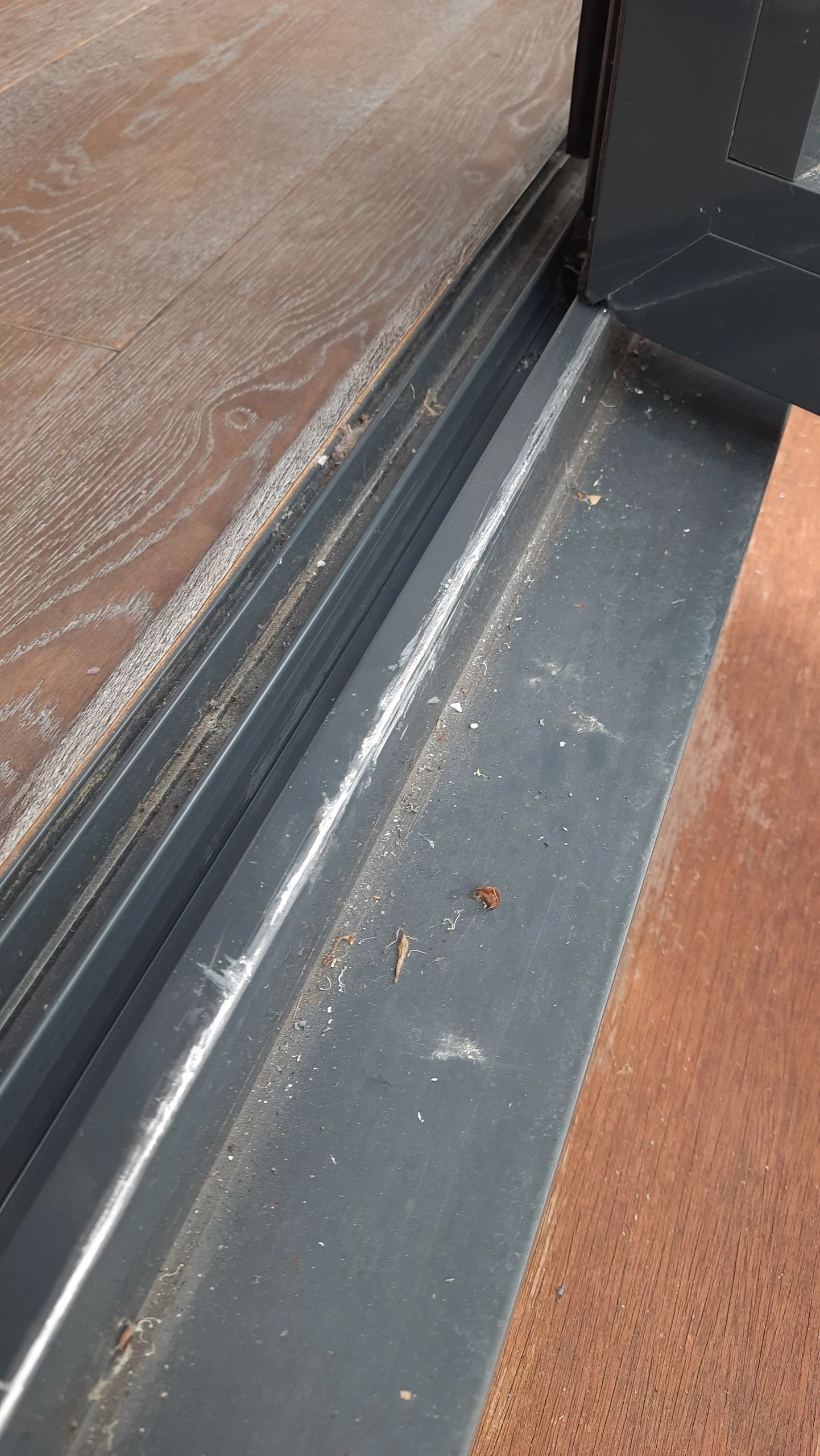 Bi-fold door alignment and adjustment in Richmond
