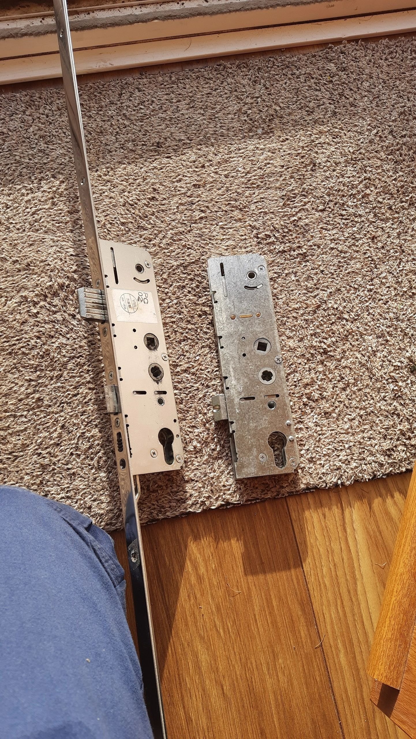 Intermittent patio door gearbox replaced from van stock in Ashford